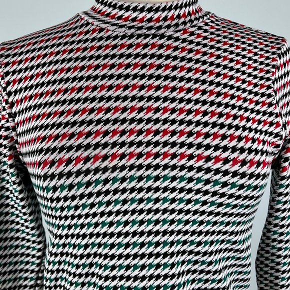 Fabletics Camryn Houndstooth Seamless Long Sleeve Top Red Green Black size XL - Picture 5 of 16